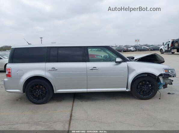 2FMGK5D89HBA09680 2017 FORD FLEX Silver Widok wnętrza z tyłu