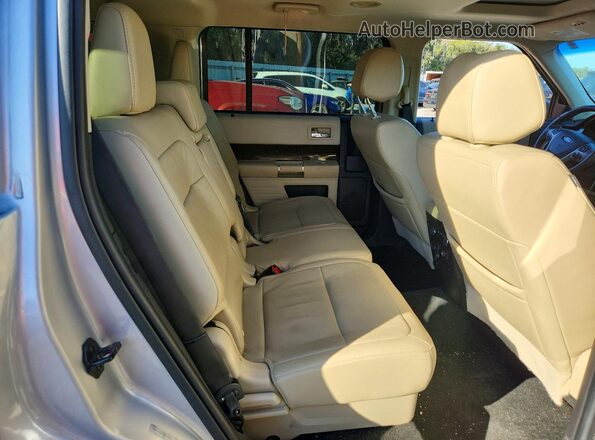 2FMGK5D8XGBA11341 2016 FORD FLEX Серебряный Вид задней части салона