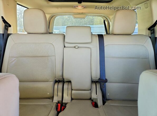 2FMGK5D8XGBA11341 2016 FORD FLEX Серебряный Вид задних сидений