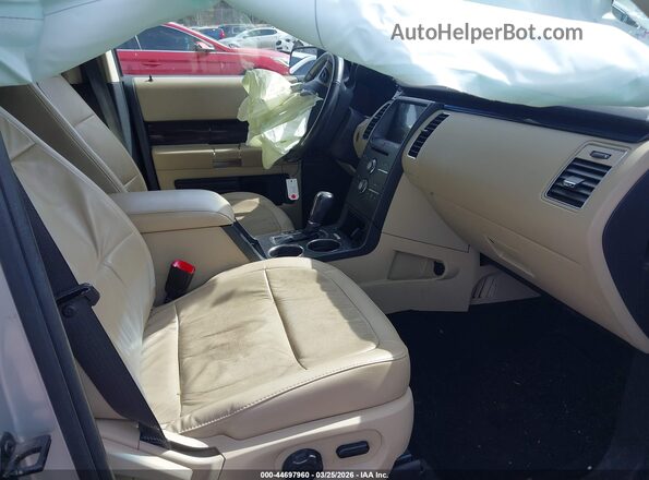 2FMHK6C81KBA22801 2019 FORD FLEX Серебряный Вид салона спереди