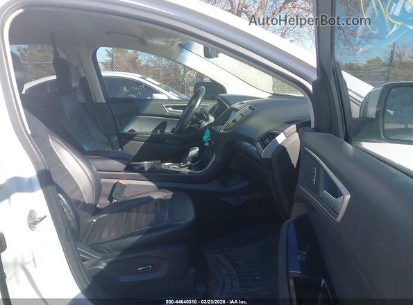 2FMPK3J93HBC10458 2017 FORD EDGE Белый Вид салона спереди