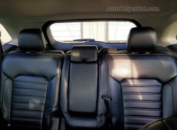2FMPK3J93KBC59392 2019 FORD EDGE Gray Rear seats view