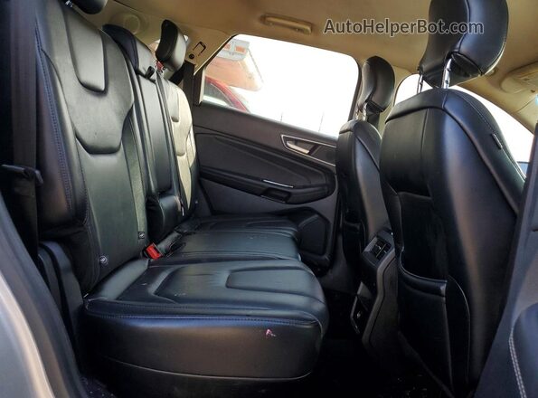 2FMPK3K91JBB41239 2018 FORD EDGE Серебряный Вид задней части салона