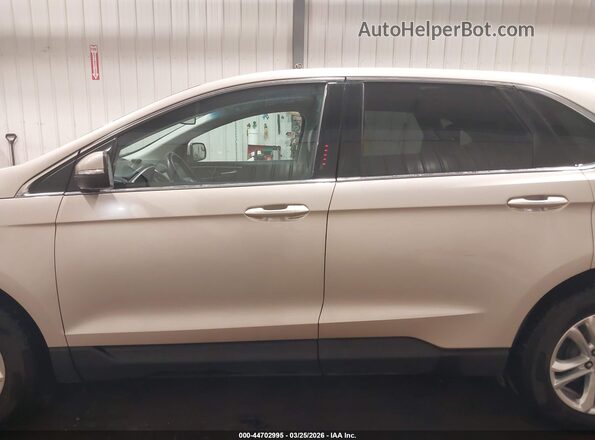 2FMPK4J89JBC25940 2018 FORD EDGE Beige Widok wnętrza 360 stopni
