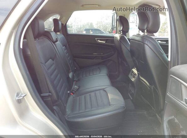 2FMPK4J91JBB03968 2018 FORD EDGE Золотой Вид наклейки с VIN-кодом