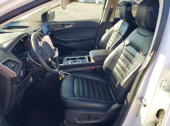 2FMPK4J92RBA98212 2024 FORD EDGE White Vista interior delantera