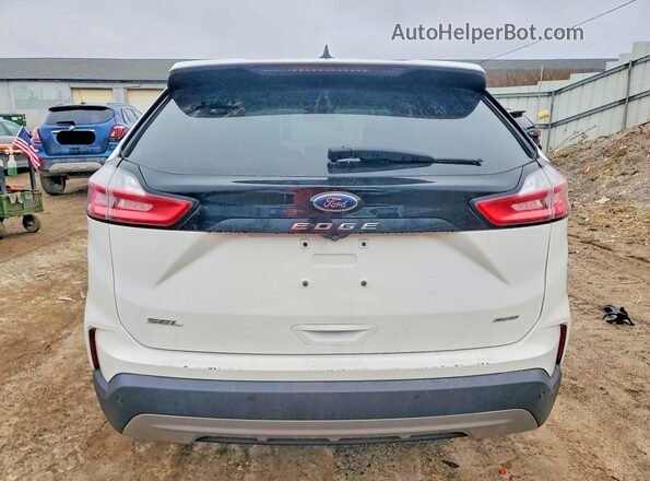 2FMPK4J94NBA05393 2022 FORD EDGE White Widok z tyłu