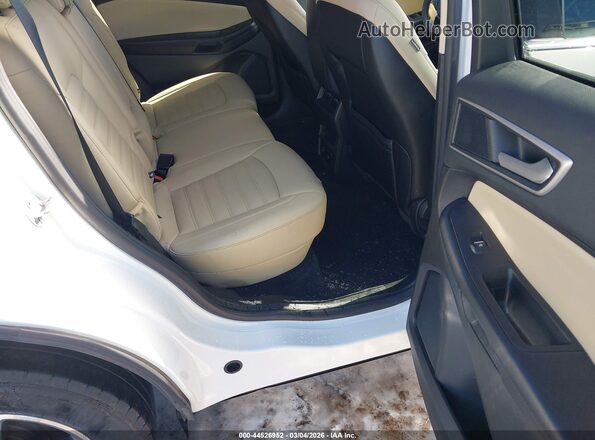 2FMPK4J9XNBA34719 2022 FORD EDGE White Widok naklejki z numerem VIN