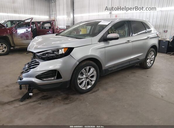 2FMPK4K92RBA01136 2024 FORD EDGE Silver Przód lewy