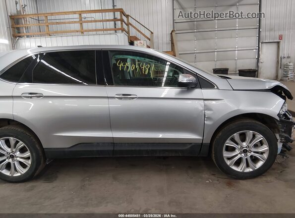 2FMPK4K92RBA01136 2024 FORD EDGE Silver Widok wnętrza 360 stopni