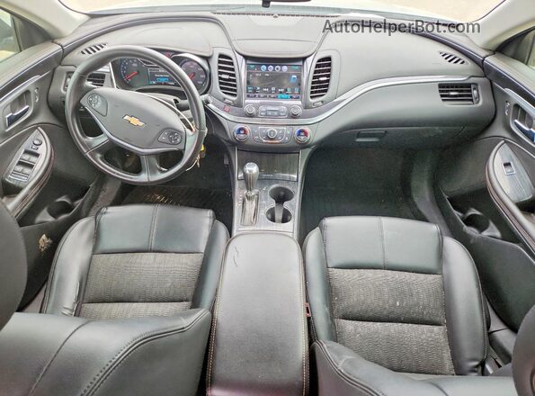 2G1105S32H9161887 2017 CHEVROLET IMPALA Серебряный Вид панели приборов