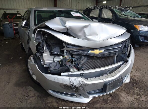 2G1105SA2G9171087 2016 CHEVROLET IMPALA Silver Вид спереду