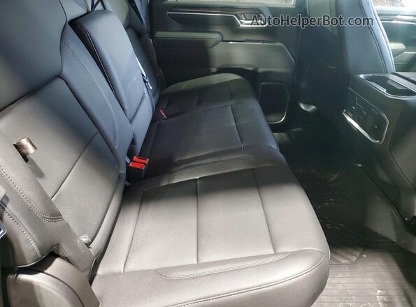 2GC4KPEY2T1141034 2026 CHEVROLET SILVERADO Silver Vista de los asientos traseros