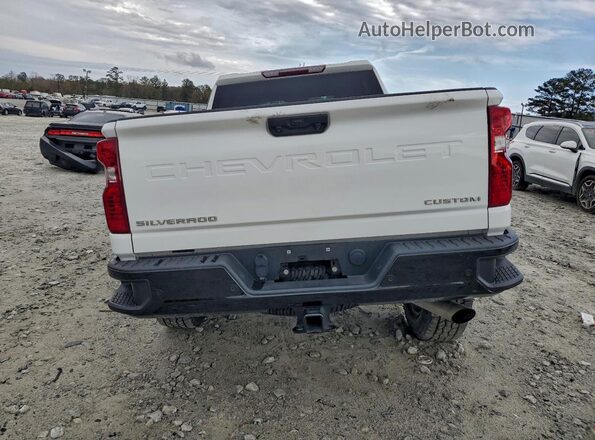 2GC4YME75R1252576 2024 CHEVROLET SILVERADO Белый Вид сзади