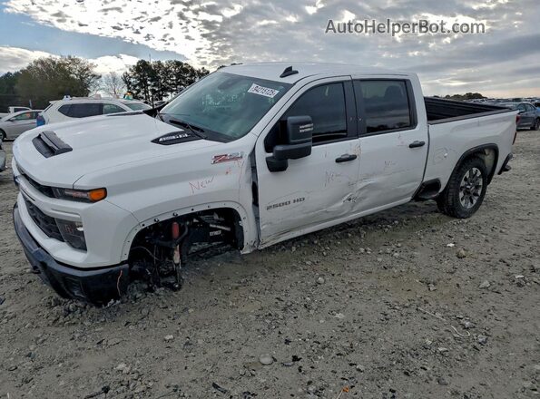 2GC4YME75R1252576 2024 CHEVROLET SILVERADO Белый Передняя левая четверть