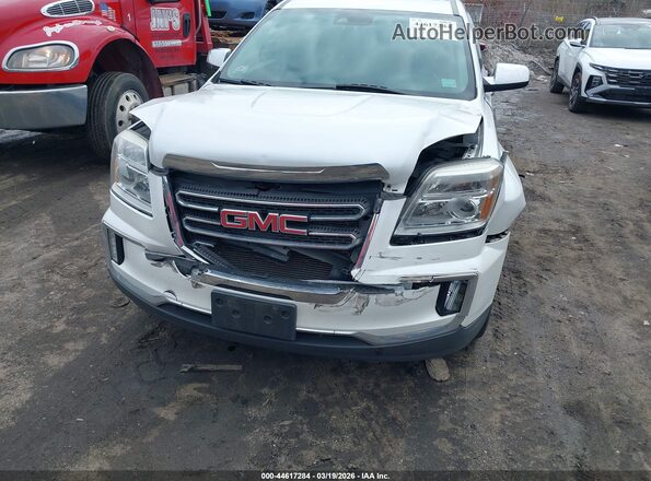 2GKFLUE32H6268499 2017 GMC TERRAIN Белый Вид спереди
