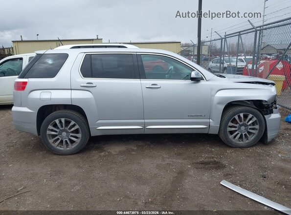 2GKFLVE33H6166070 2017 GMC TERRAIN Серебряный Вид задней части салона