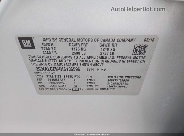 2GNALCEK4H6106596 2017 CHEVROLET EQUINOX Silver Widok komory silnika
