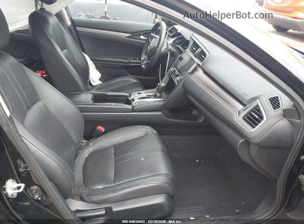 2HGFC1F72HH653000 2017 HONDA CIVIC Черный Вид салона спереди