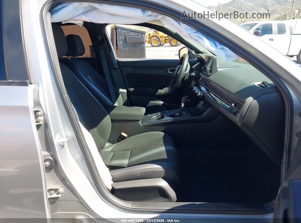 2HGFE2F57RH519812 2024 HONDA CIVIC Серебряный Вид салона спереди