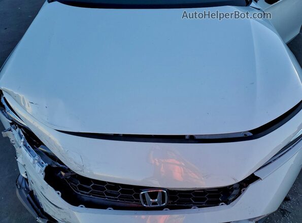 2HGFE4F83TH303971 2026 HONDA CIVIC Белый Вид задней части салона