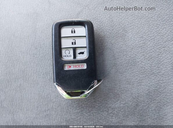 2HKRW2H56HH656221 2017 HONDA CR-V Темно-бордовый Вид панели приборов