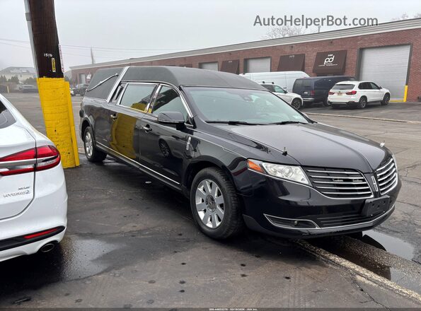 2LJMJ5LT2JBL00380 2018 LINCOLN MKT Черный Передняя правая четверть