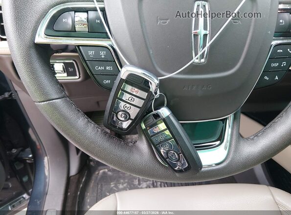 2LMPJ6J99NBL17468 2022 LINCOLN NAUTILUS Blue Dashboard view