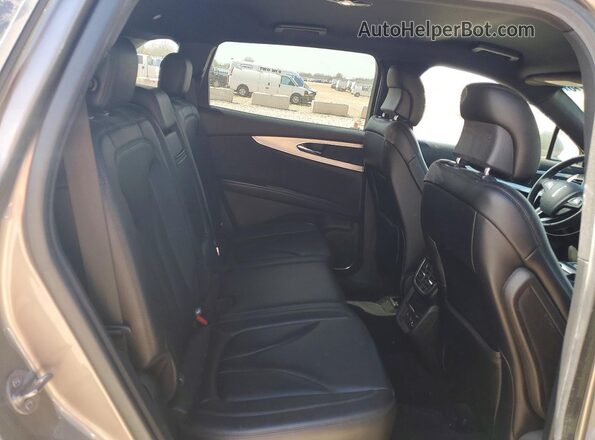 2LMPJ6JR3HBL11041 2017 LINCOLN MKX Серый Вид задней части салона