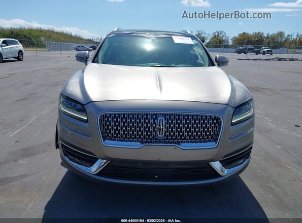2LMPJ6L96KBL13385 2019 LINCOLN NAUTILUS Silver ხელსაწყოთა პანელის ხედი