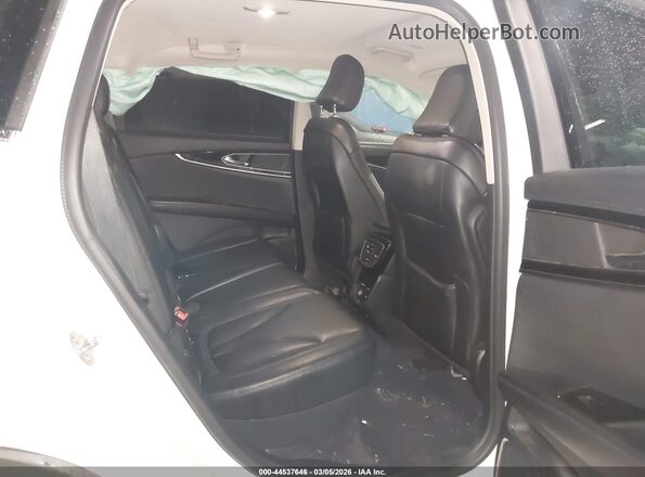2LMPJ8J98PBL00739 2023 LINCOLN NAUTILUS White Vista de la etiqueta del VIN