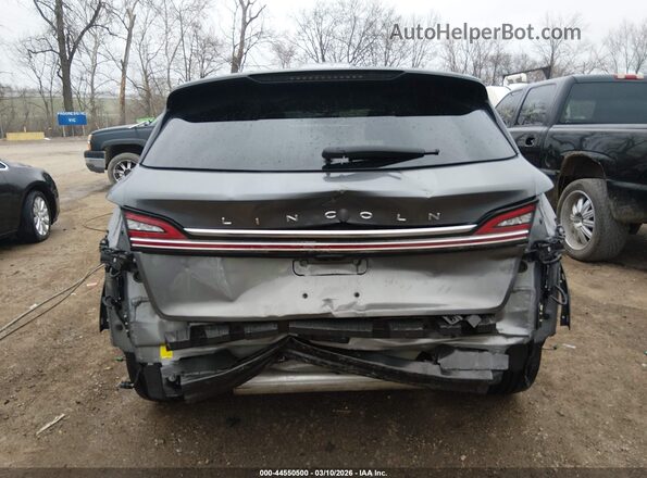 2LMPJ8K97PBL20592 2023 LINCOLN NAUTILUS Серый 
