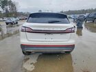 2019 Lincoln Nautilus Reserve White vin: 2LMPJ8L90KBL16732