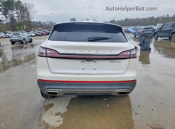 2LMPJ8L90KBL16732 2019 LINCOLN NAUTILUS White Widok z tyłu