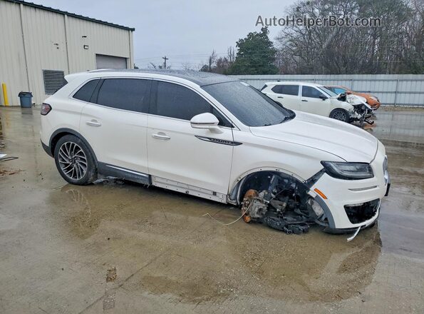 2LMPJ8L90KBL16732 2019 LINCOLN NAUTILUS White Przód prawy