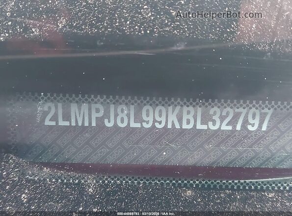 2LMPJ8L99KBL32797 2019 LINCOLN NAUTILUS Темно-бордовый Вид подкапотного пространства