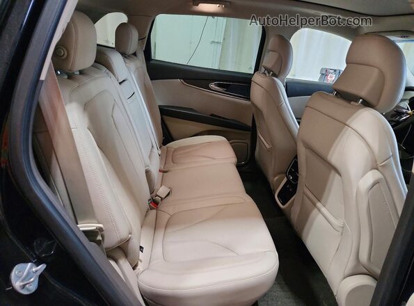 2LMPJ8LP9JBL14636 2018 LINCOLN MKX Black Սալոնի հետևի տեսք