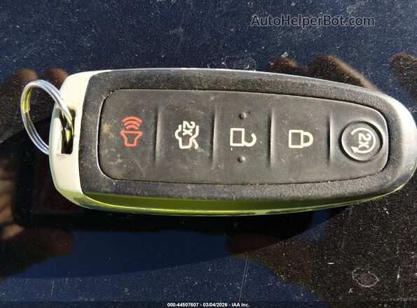 2LMPJ8LRXHBL53263 2017 LINCOLN MKX Черный Вид панели приборов