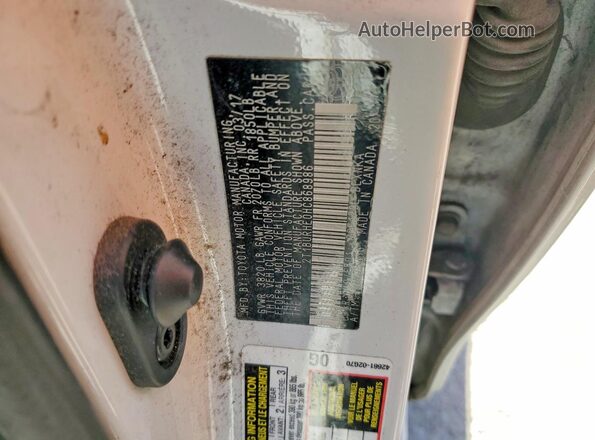 2T1BURHE0HC868986 2017 TOYOTA LL Белый Вид подкапотного пространства