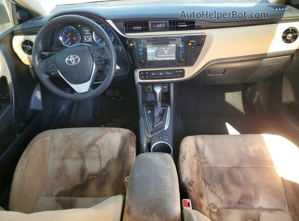 2T1BURHE0HC868986 2017 TOYOTA LL Белый Вид панели приборов