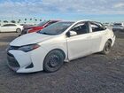 2019 Toyota Corolla Le White vin: 2T1BURHE1KC190143