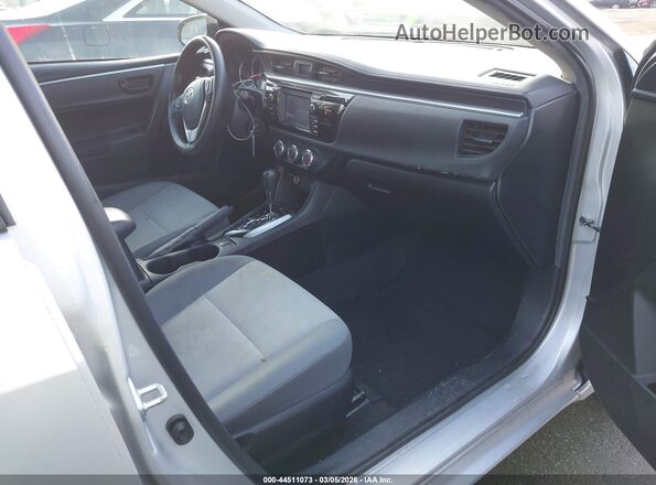 2T1BURHE2GC602593 2016 TOYOTA LL Silver Widok wnętrza z przodu