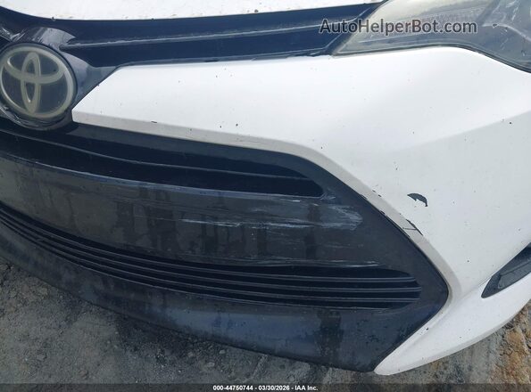 2T1BURHE2JC024311 2018 TOYOTA LL White Вид спереду