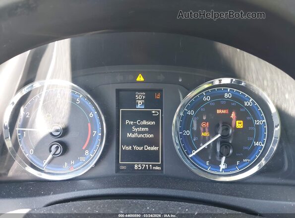 2T1BURHE6JC048613 2018 TOYOTA LL White Widok tylnych siedzeń