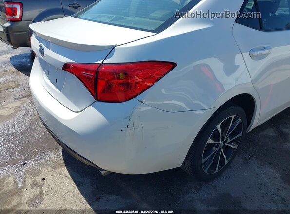 2T1BURHE6JC048613 2018 TOYOTA LL White 