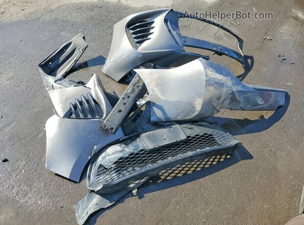 2T1BURHE7JC071799 2018 TOYOTA LL Серый Вид подкапотного пространства