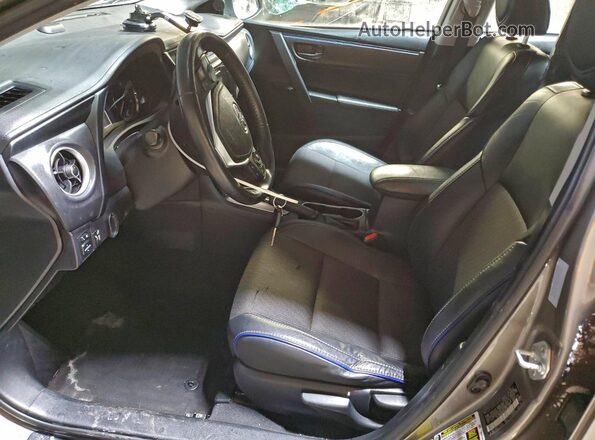2T1BURHEXHC864735 2017 TOYOTA LL Коричневый Вид салона спереди