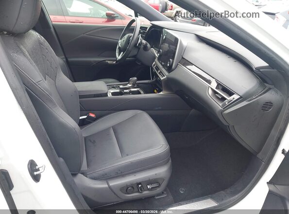 2T2BAMBA6RC032145 2024 LEXUS RX 350 White Front interior view
