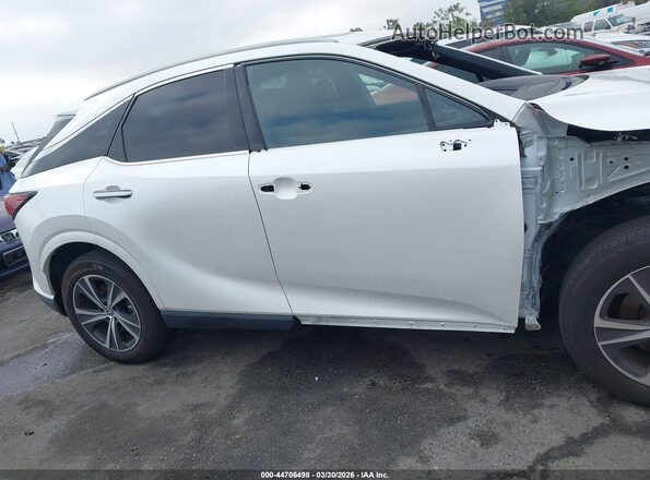 2T2BAMBA6RC032145 2024 LEXUS RX 350 White 360 interior view