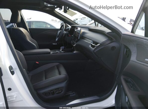 2T2BBMCA5RC043181 2024 LEXUS RX 350H Белый Вид салона спереди